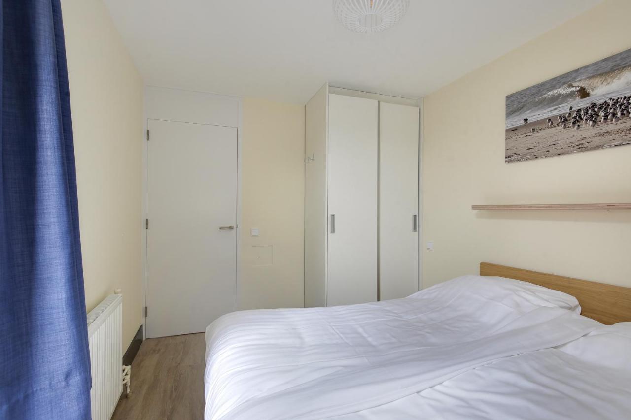 De Trintel Op 1e Verdieping Met Ruim Terras En Zeezicht Apartment